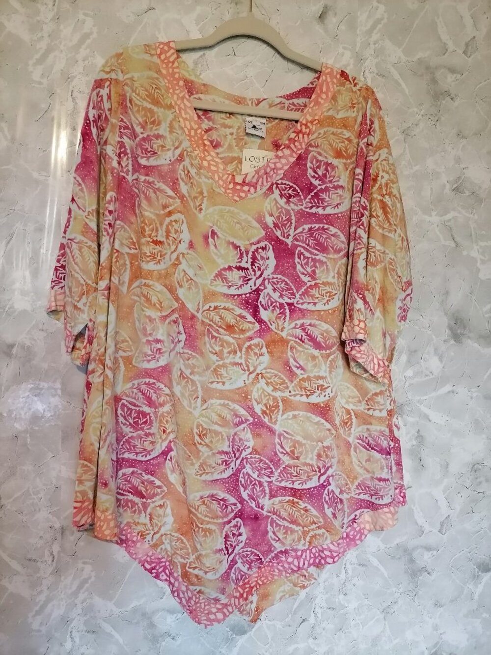 Lost River Clothing Co Tunic Top Boho Wearable Art Batik Size L Relaxed Fit